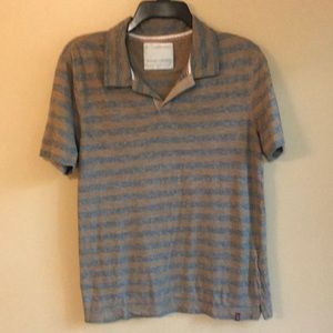 Banana Republic knit shirt